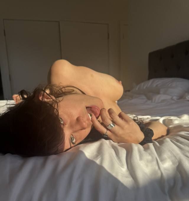 💦 Ultimate Nuru Massage with Becca , PAYMENT AT DOOR STEP✨Sensual, Smooth& Unforgettable 🍑WHATSAPP/TEXT ME ON (256) 904-9147 - Image 3